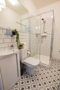 Superb Marina Studio