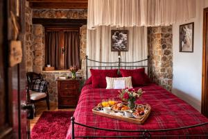 Petrino Lodge Stone Mountain Retreat