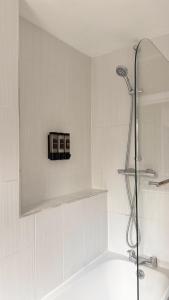 London Palm Guest House