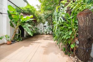 Habitación privada con terraza y WiFi rápido en el centro