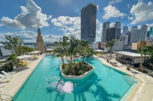 Luxe Suite in New Building 501 - Downtown Miami