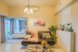Mysuites2go 6S UPTOWN PARKSUITES T2