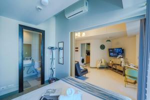 Mysuites2go 6S UPTOWN PARKSUITES T2