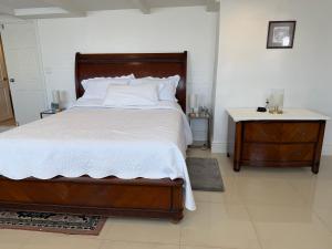 La Jolla private Studio