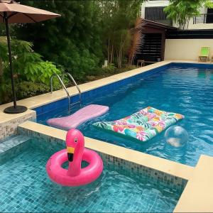 Near T1 Airpor, Garden with 20m Pool Villa, Family & Group Event & KTV