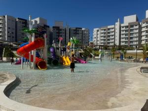 Apartamento Lagoa Eco Towers com piscinas