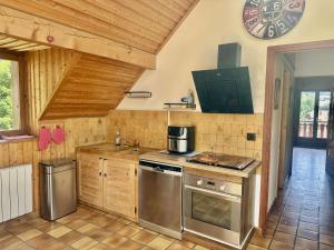 Chalet avec parking, animaux admis - 8 pers. - FR-1-871-22