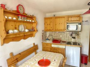 Studio cabine au centre - animaux OK - 4 pers. - FR-1-871-19