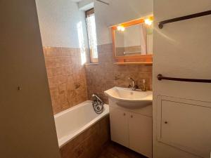 Studio cabine pratique - 4 pers. - FR-1-871-38