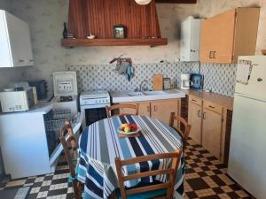 Maison à Barbâtre, 200 m de la plage, 46 pers, parking - FR-1-823-93