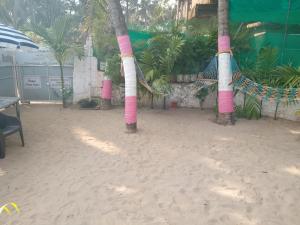 Holiday Homestay Beach Rooms Deep Diving & Light House & Watersports Tarkarli