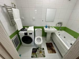 15 Central one-bedroom apartment
