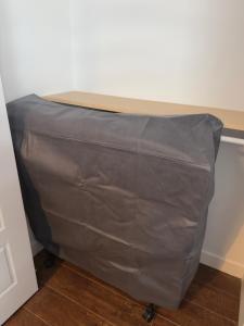 Charming 3BR Suite Near Downtown, General Hospital