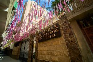 Merak Pyramids Hotel