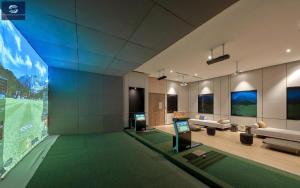 The Metropole Exclusive Luxury Apartment