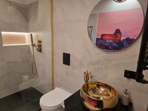 Quick Trip Apartments Toruń - Golden