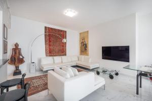 Free Housekeeping Visits During Your Stay - StayShort - Cozy 1BR Haven in Business Bay Sleeps 2