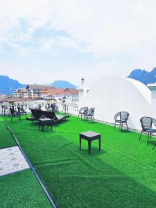 SKY hotel vangvieng
