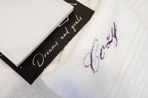 Cozy Brand New Hotel Rooms near Pleiada Iasi