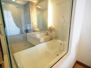 The Astra Luxury Condo Chiang Mai