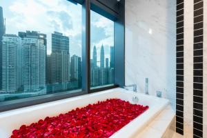 MOONWAY SUITES At EATON KLCC