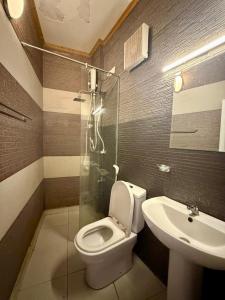 Avastar Hotel & Restaurant