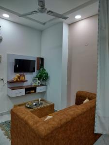 Leisure stays Ufairia Mall -Near Ek murti Chowk