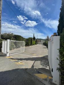 65 m2, 200m de la plage, parking, avec mise à disposition d1 Paddle et d1 surf