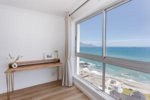 Private oasis in Bloubergstrand