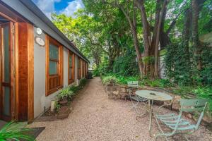 Festina Lente Guesthouse