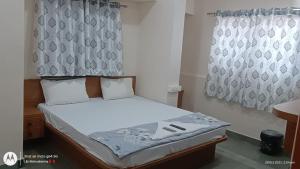 Kanak Executive