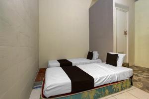 Hotel O near Ahmad Yani International Airport formerly North Bay Residence