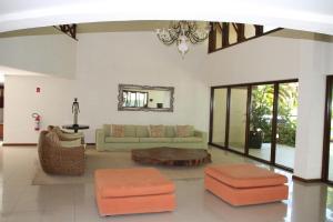 Duplex na Praia do Forte de frente para o mar!