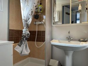 SP000-049 Maison 2 pièces mezzanine 4 couchages SAINT PIERRE LA MER