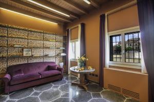 Dimora San Trovaso Stylish Four-Bedroom House in Venice