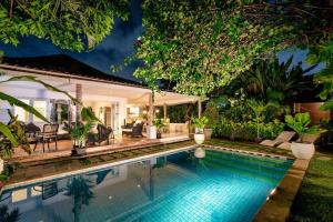 villa camelot seminyak bali
