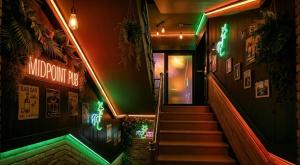 Midpoint Guesthouse