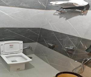 Hotel Hariom Paradise