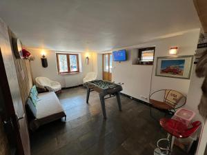 Chalet Privé avec Vue Panoramique sur les Montagnes & Proche LAC