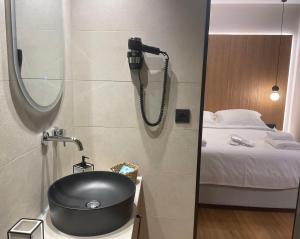 Philoxenia by nature