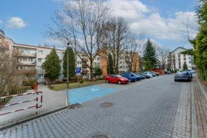 Wieliczka Lavish Apartment by BookingHost