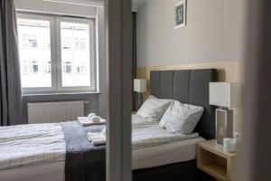 Golden Wroclaw - Street Kuźnicza 24