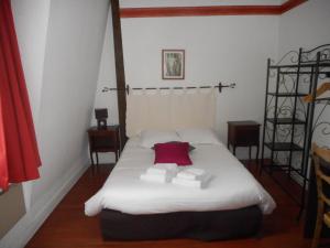 Hotels Hotel Les Trois Lys : photos des chambres