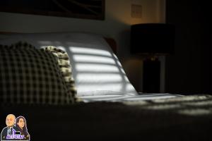 Elizabeth by Alt-Stay - 2 Bed En-Suite House - Parking, WiFi & King Bed - Contractors & Relocations - Weekly & Monthly Rates