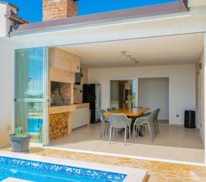 Villa Unika heated 39m2 Pool, Jacuzzi, Sauna