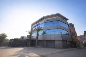 FabHotel Crown Residency
