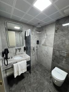 Elysia Plus Hotel