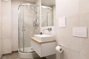 Golden Wroclaw - Street Kuznicza 23