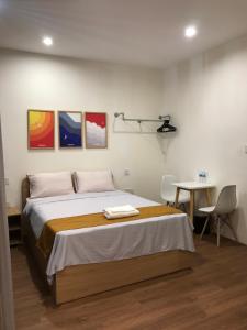 Vân Anh Hotel - Vinhomes Ocean Park 2