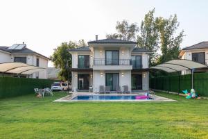 Holiday Villa Lena